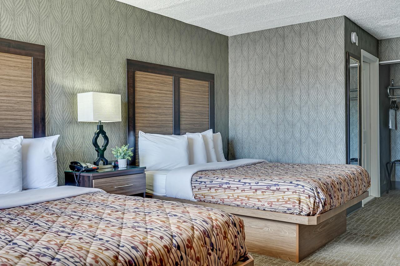 Blue Creek Inn Waretown Экстерьер фото